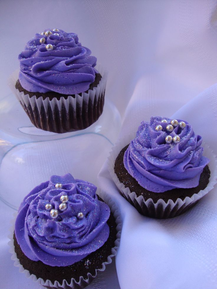 Light Purple Cupcakes Wallpapers