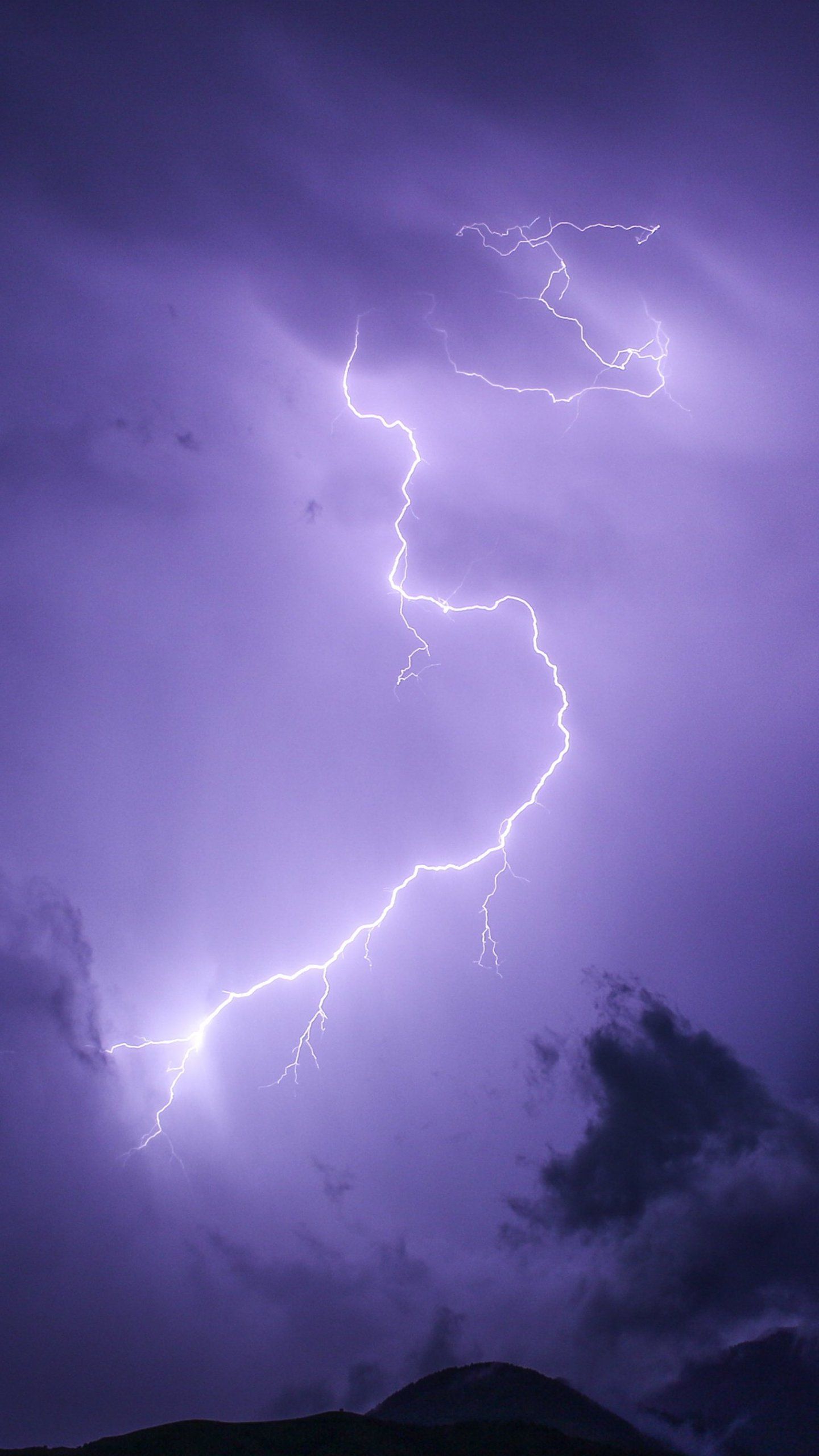 Lightning Iphone Hd Wallpapers