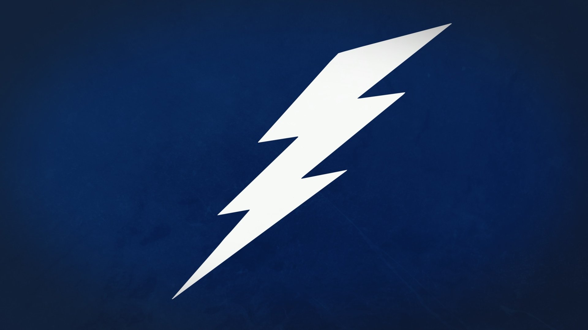 Lightning Iphone Hd Wallpapers