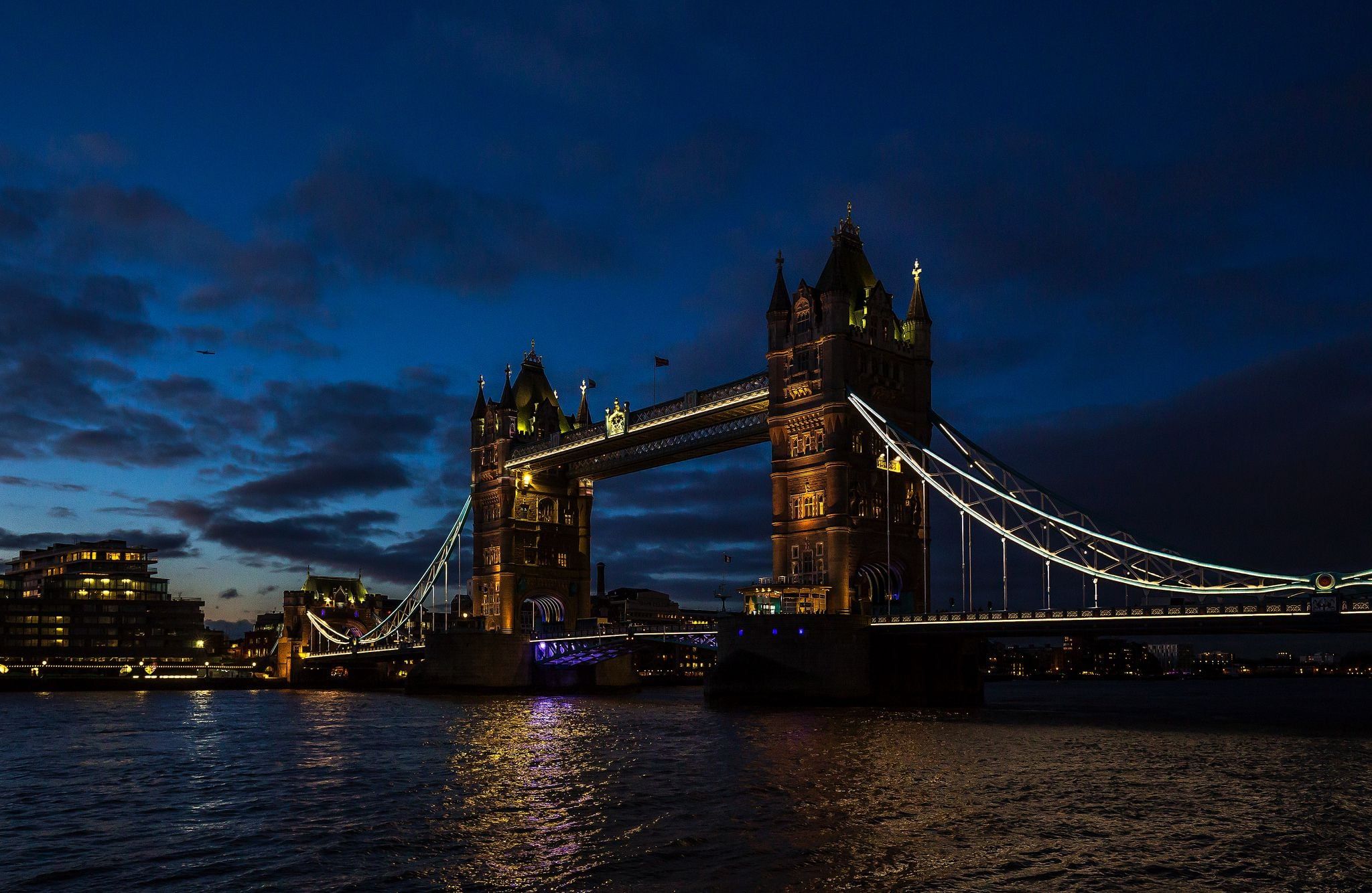 London At Night Wallpapers