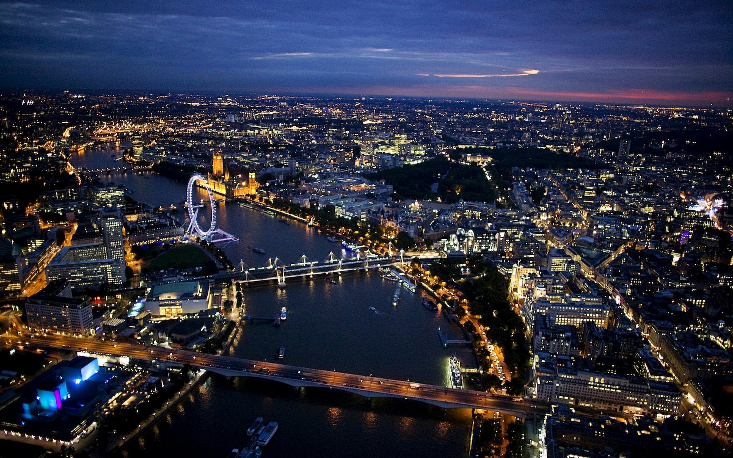 London At Night Wallpapers