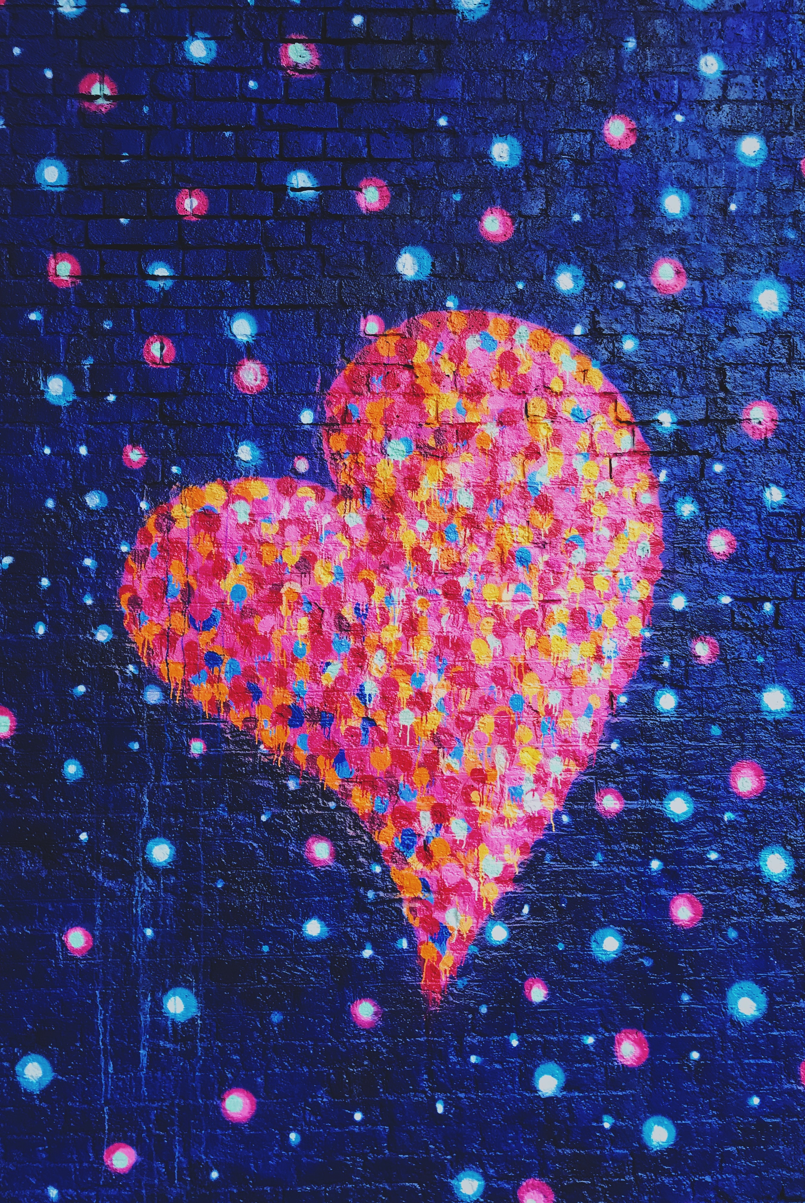 Love Graffiti Wallpapers