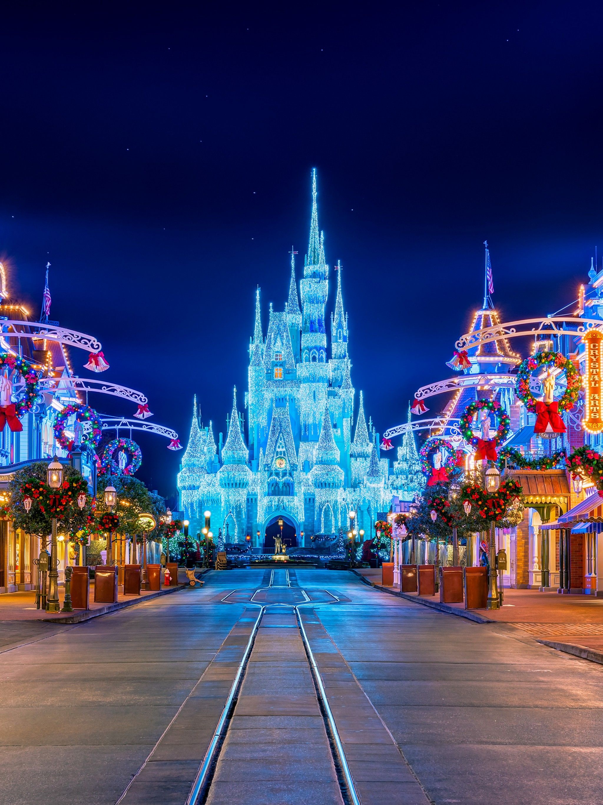 Magic Kingdom Christmas Wallpapers