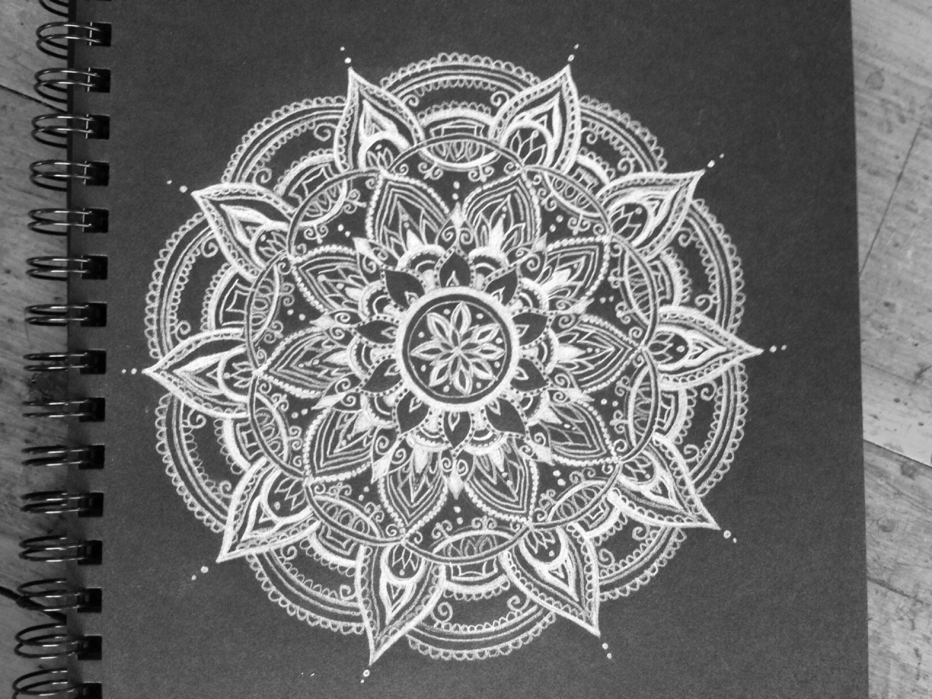 Mandala Black And White Wallpapers