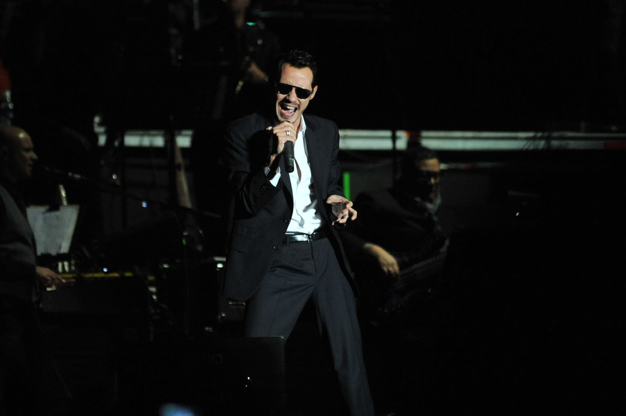 Marc Anthony Wallpapers