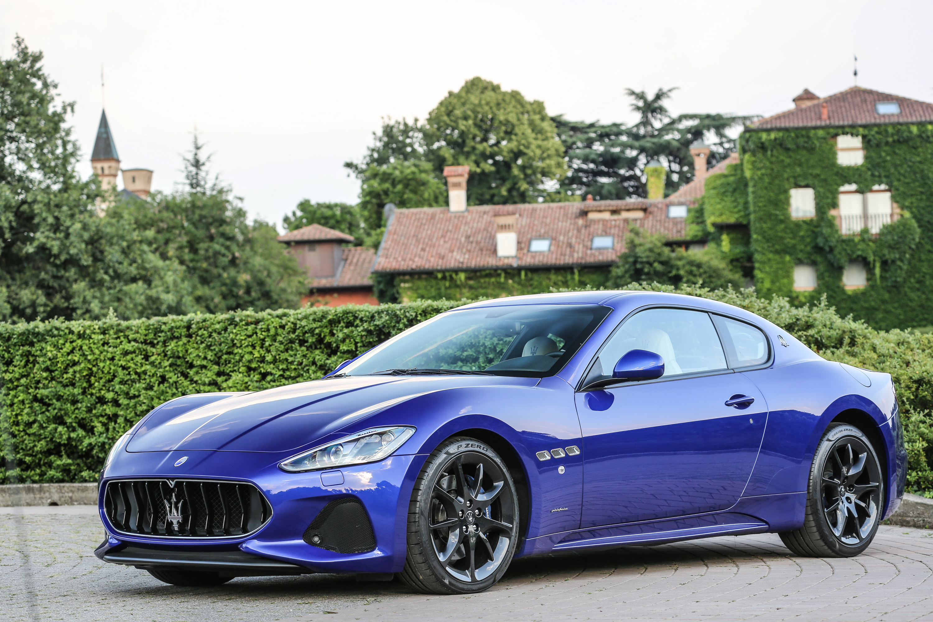 Maserati Grand Turismo Wallpapers