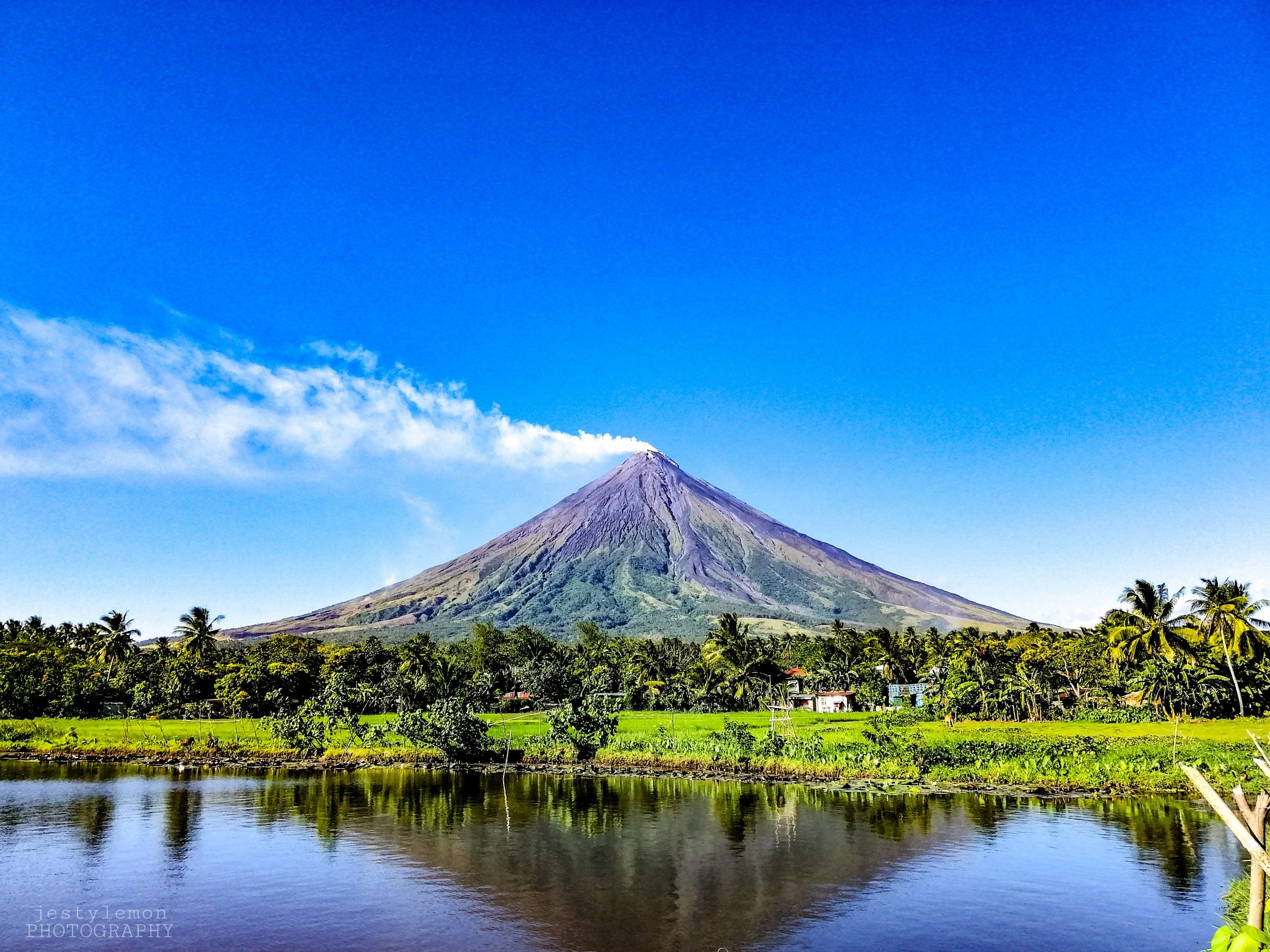 Mayon Volcano Picture Wallpapers