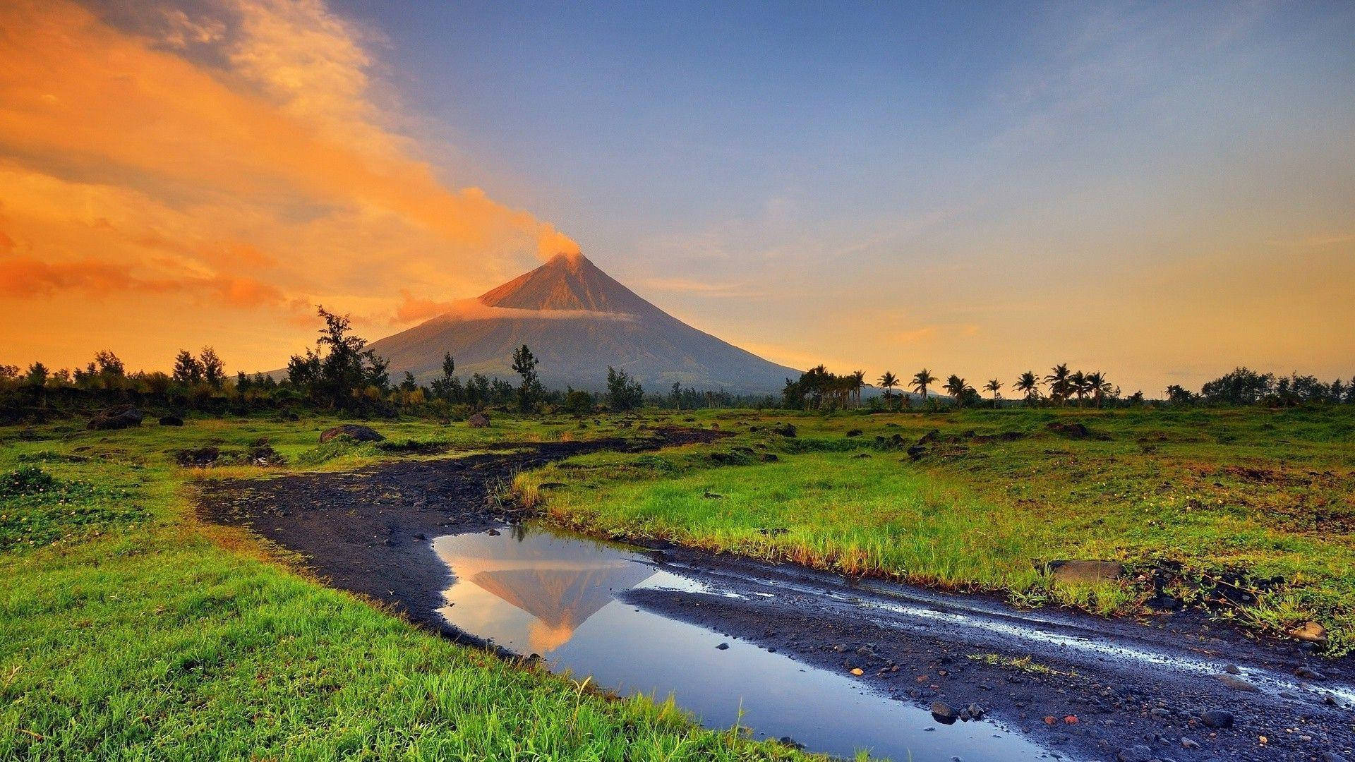 Mayon Volcano Picture Wallpapers