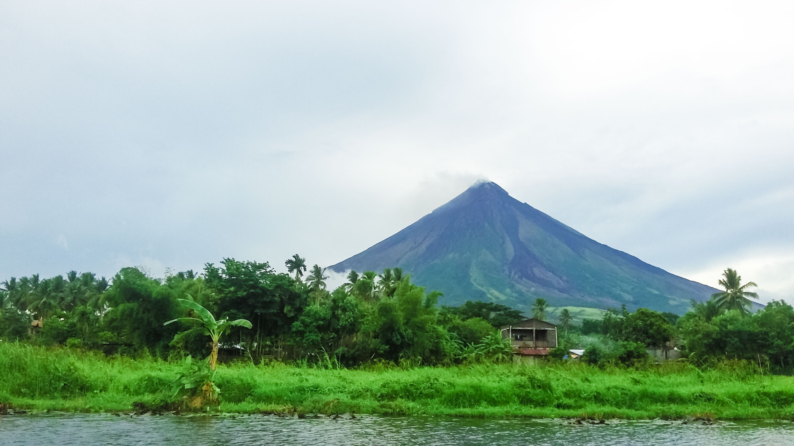 Mayon Volcano Picture Wallpapers