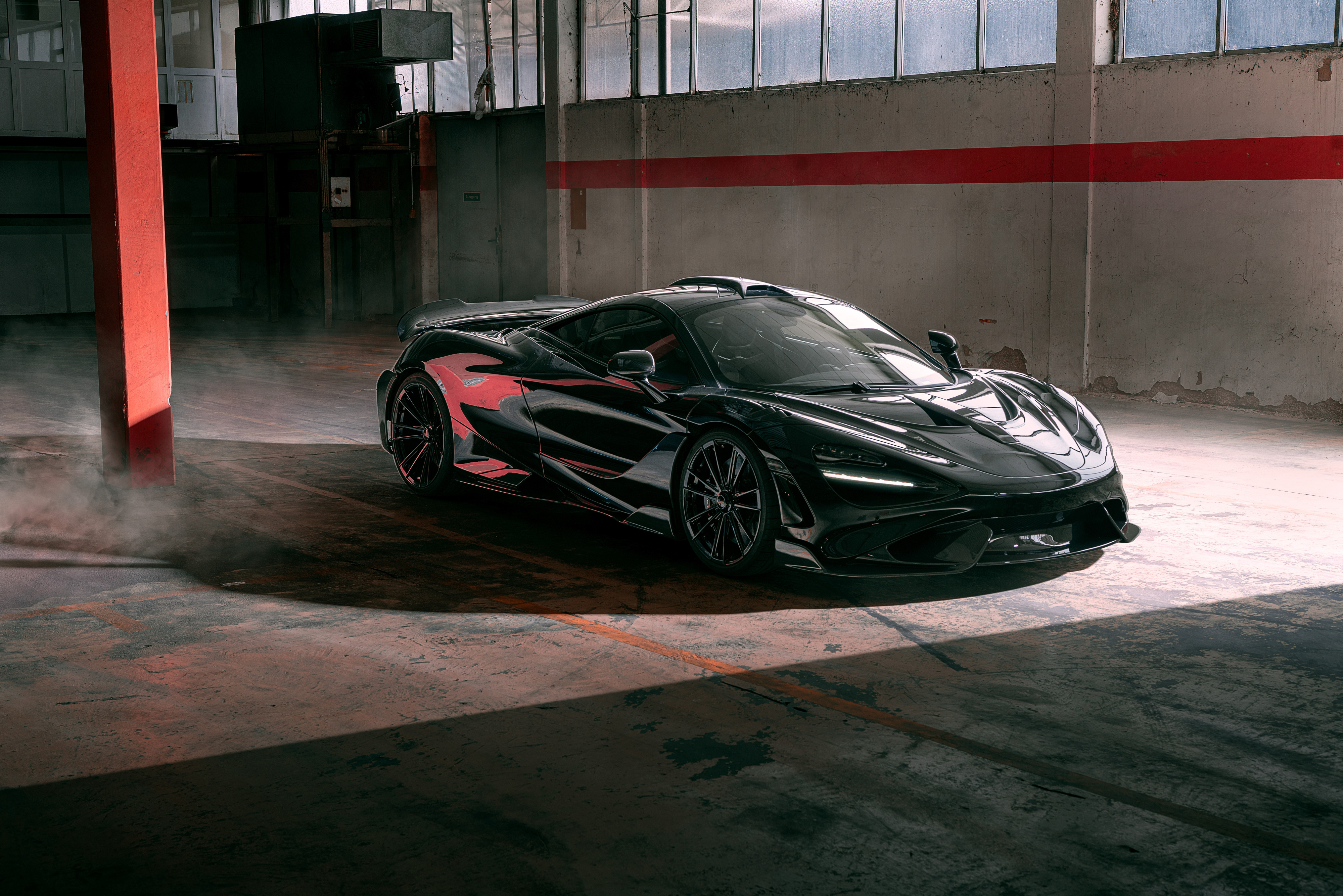 Mclaren Black Wallpapers