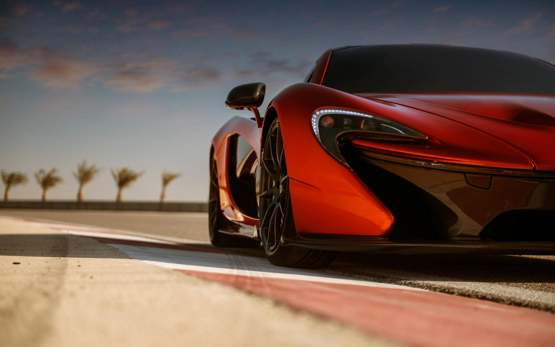 Mclaren P1 1080P Wallpapers