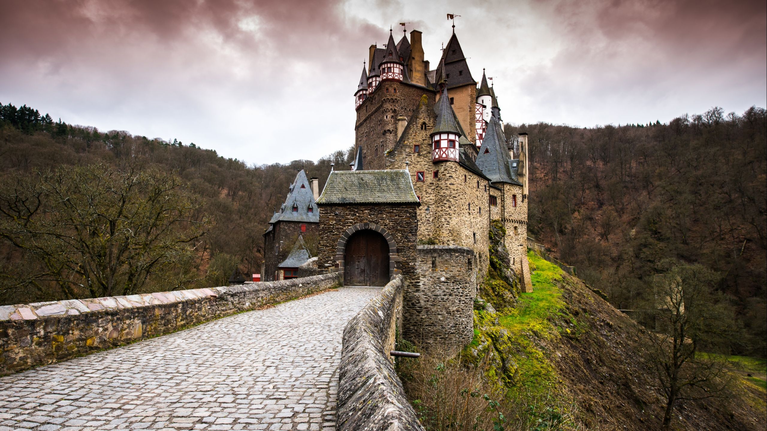 Medieval Castle Wallpapers