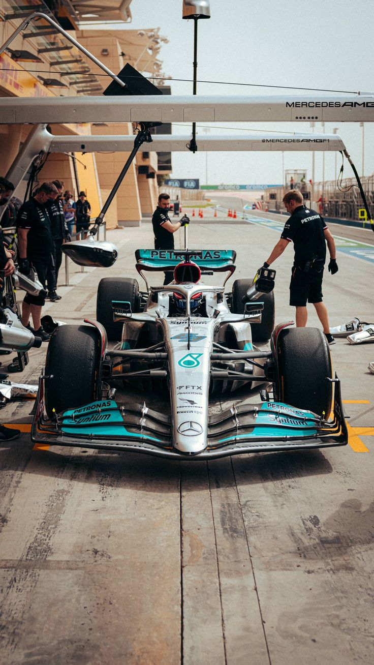 Mercedes F1 Wallpapers