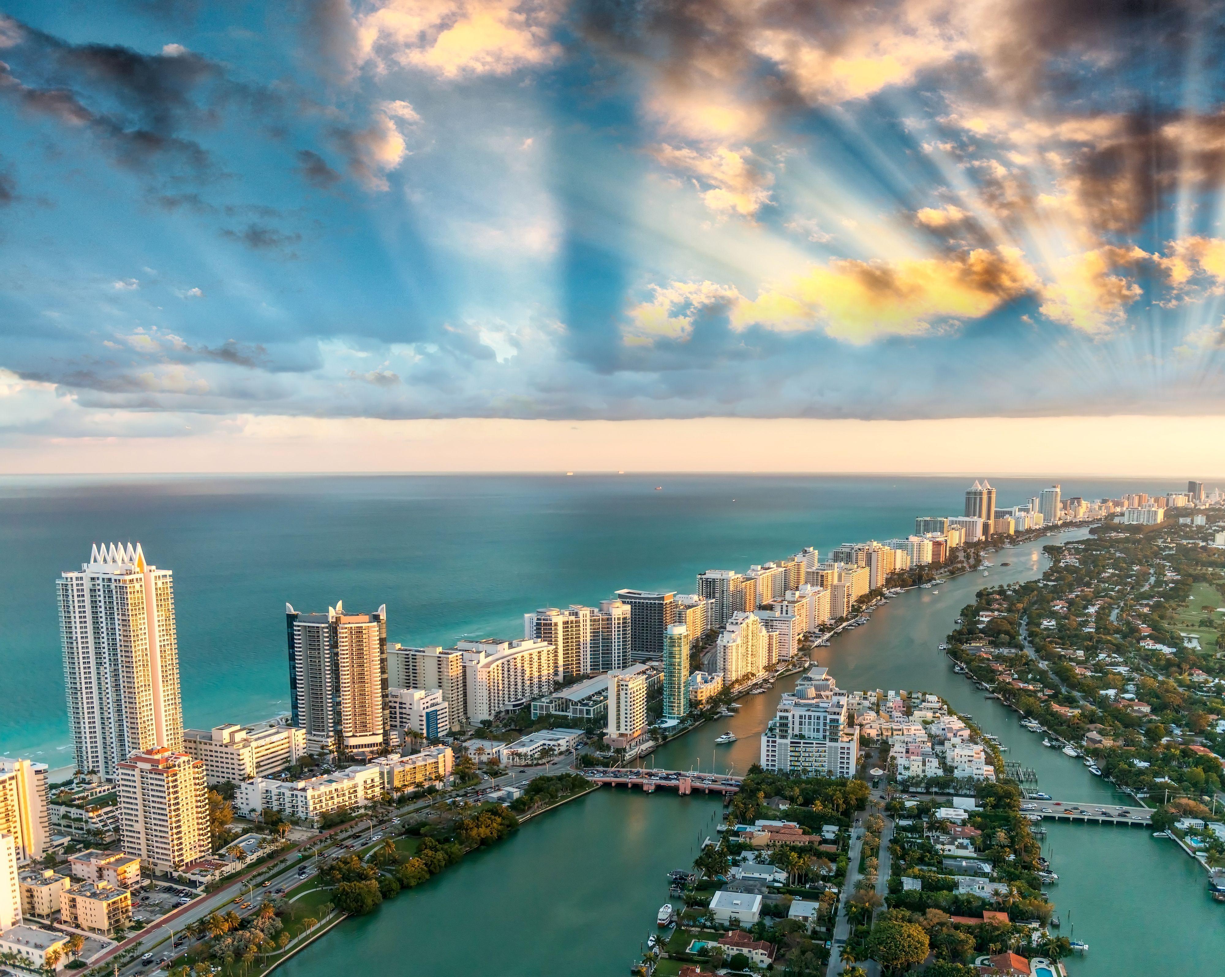 Miami Cityscape Wallpapers