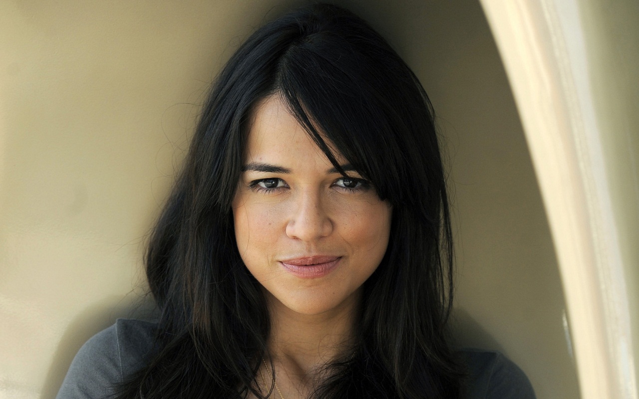 Michelle Rodriguez Fast And Furious 6 Wallpapers