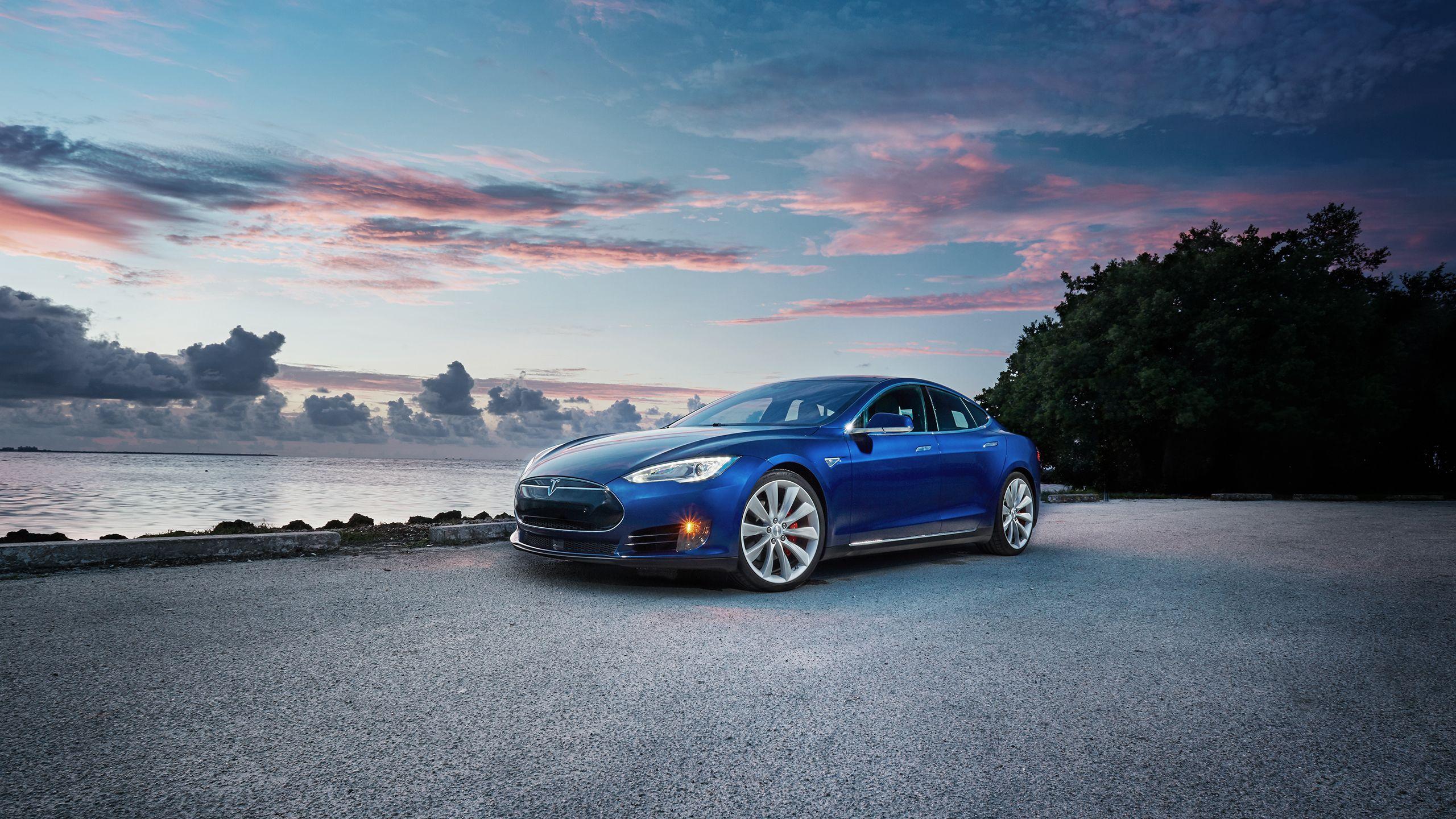 Model S Wallpapers