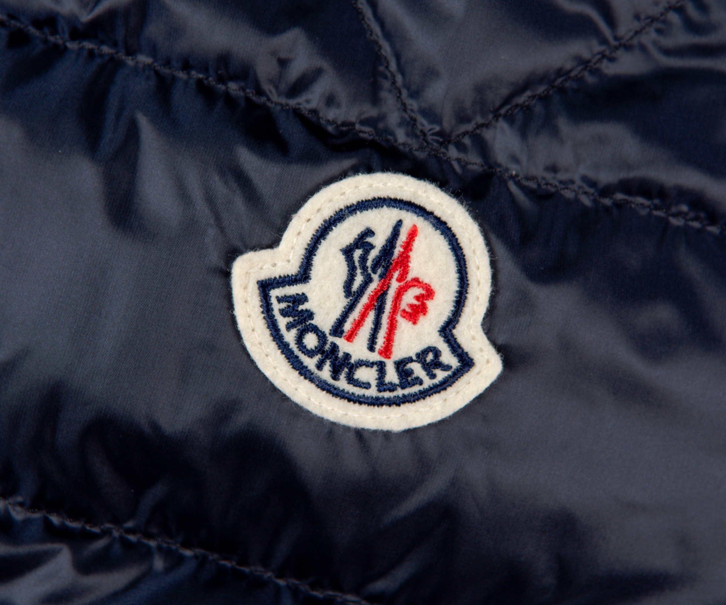 Moncler Wallpapers