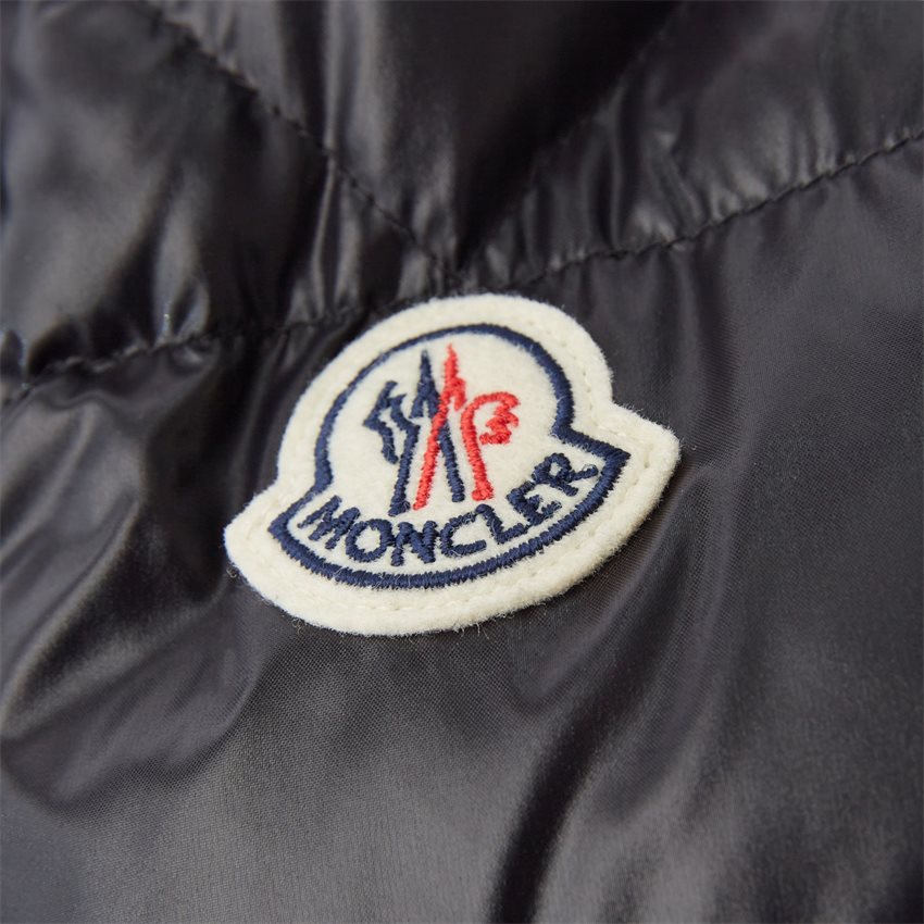 Moncler Wallpapers