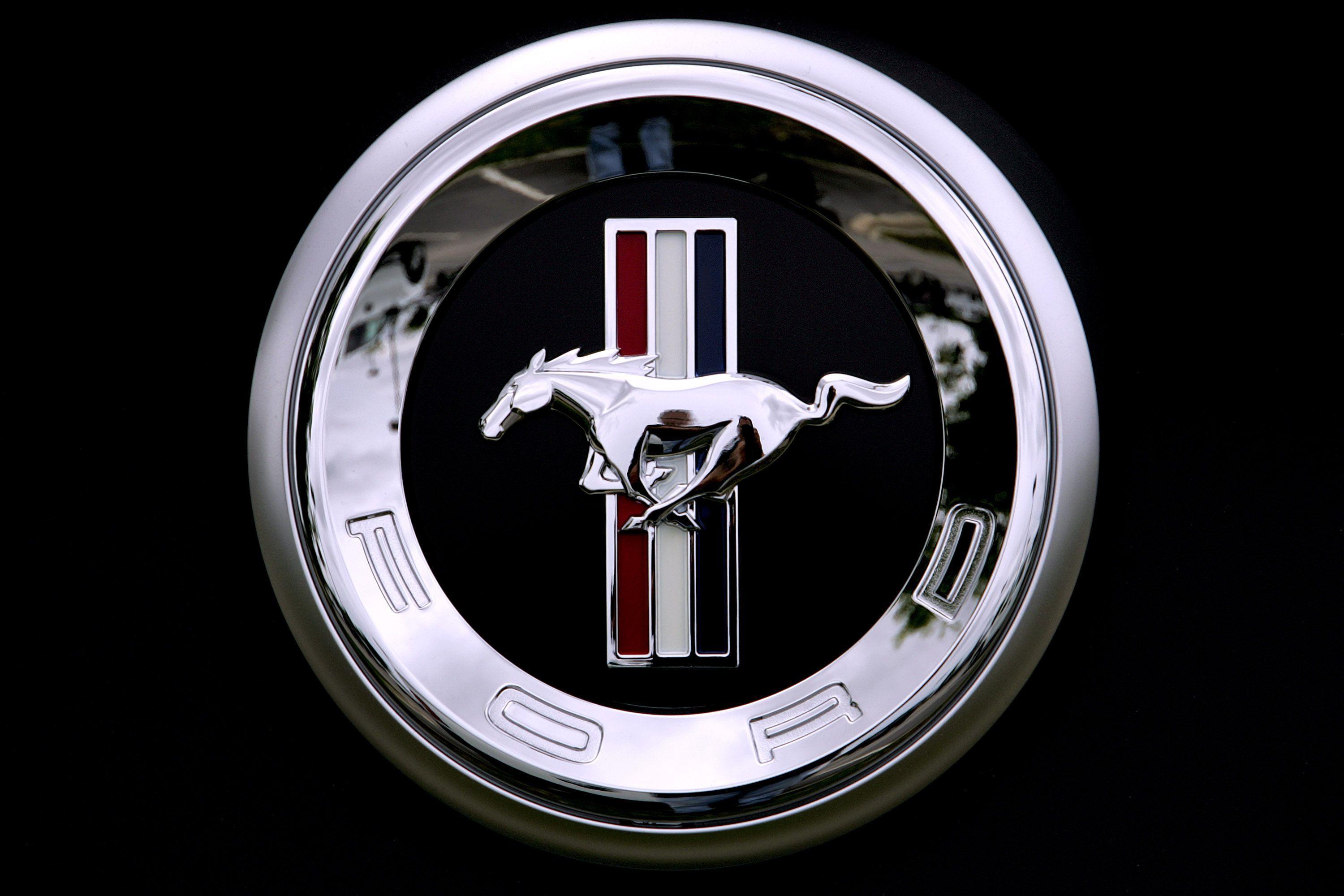 Mustang Logo Wallpapers