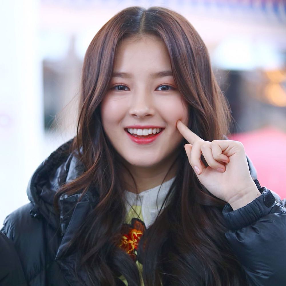 Nancy Momoland Photoshoot Wallpapers