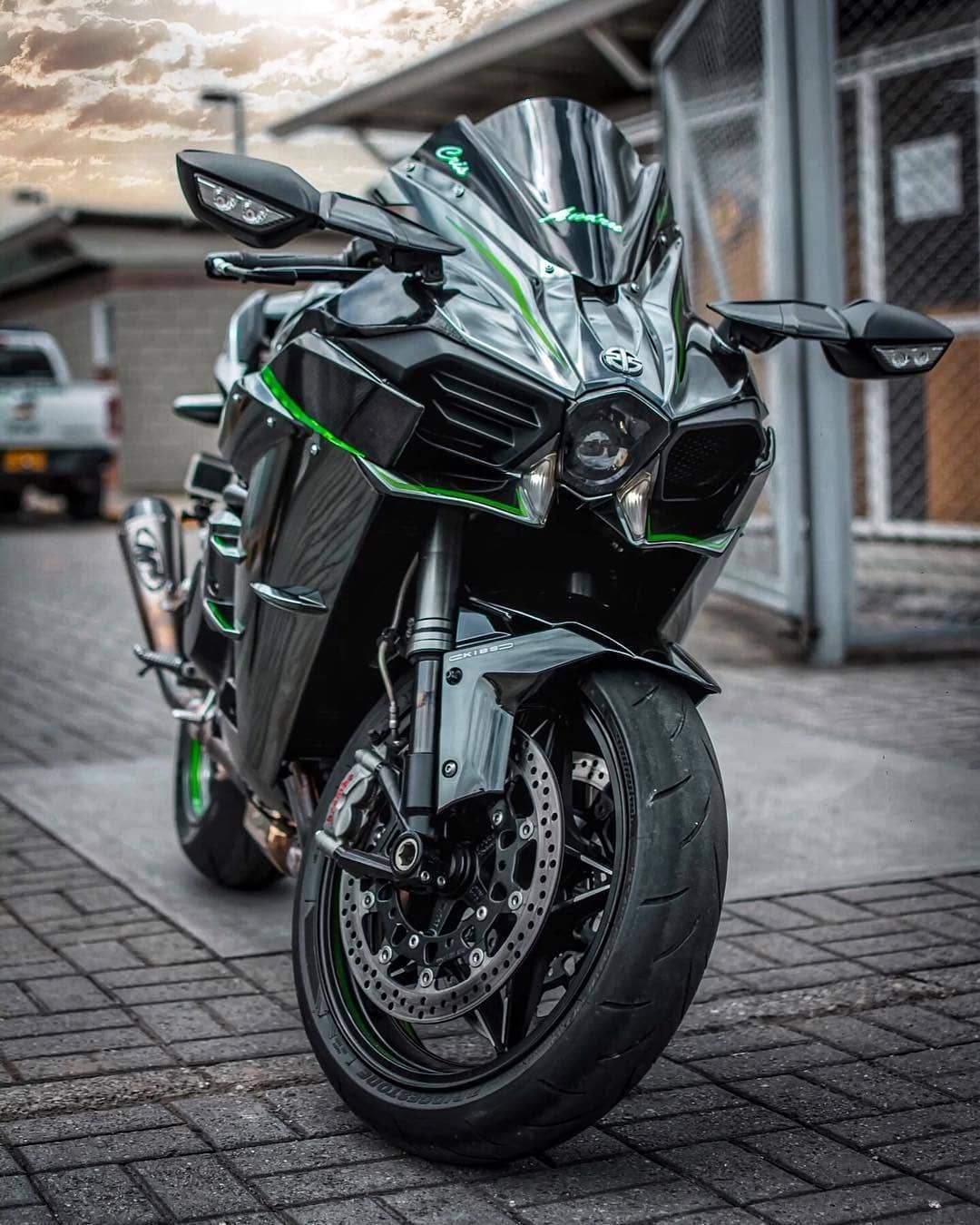 Ninja H2 Wallpapers