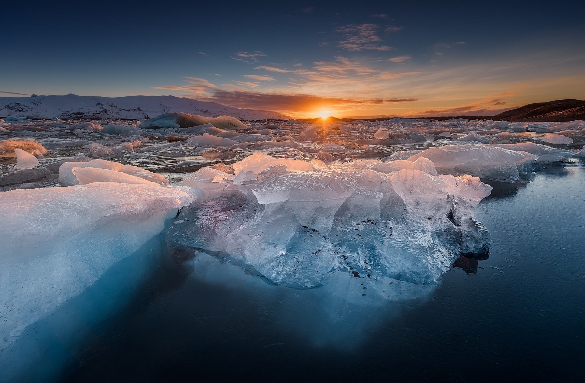 North Pole Sunset Wallpapers