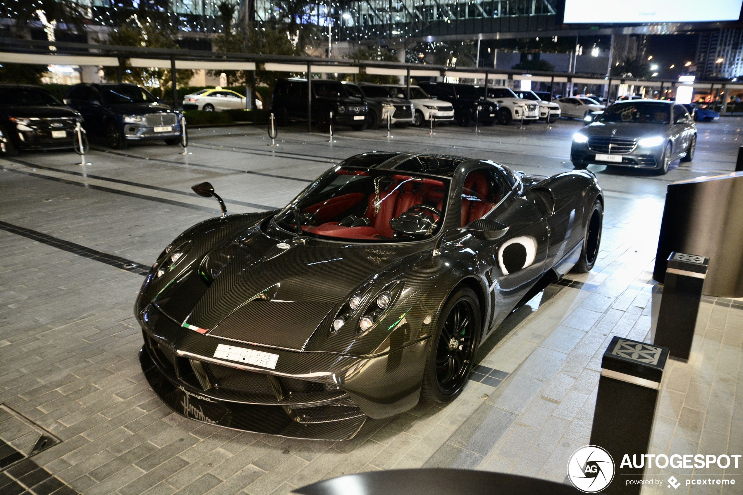 Pagani Huayra Carbon Edition Wallpapers