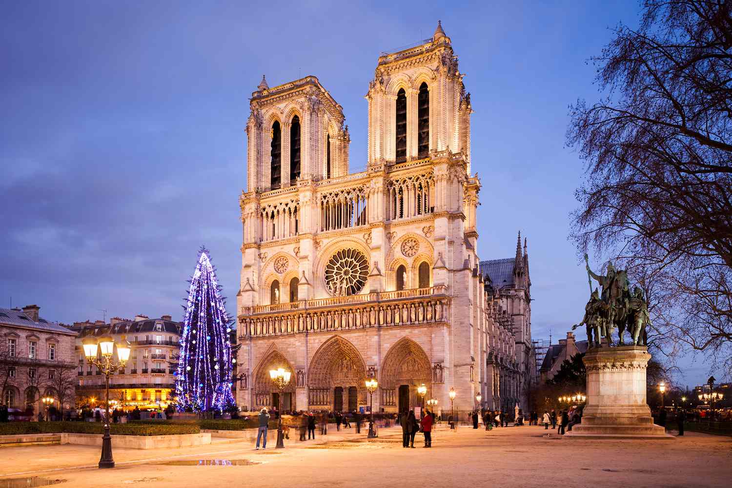 Paris Christmas Wallpapers