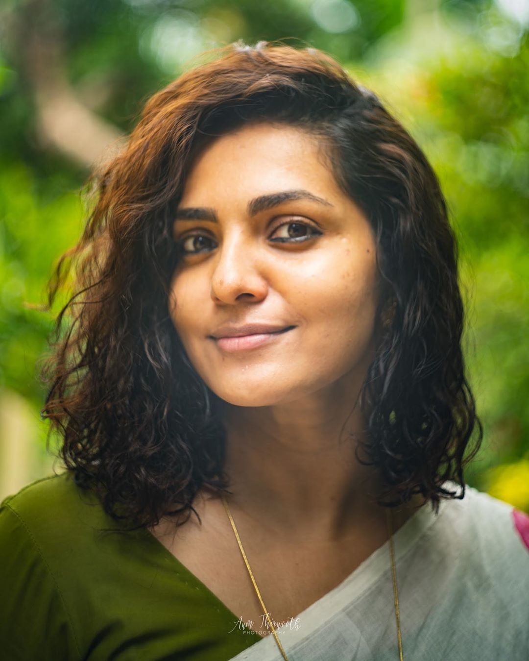 Parvathy Menon Photos Wallpapers