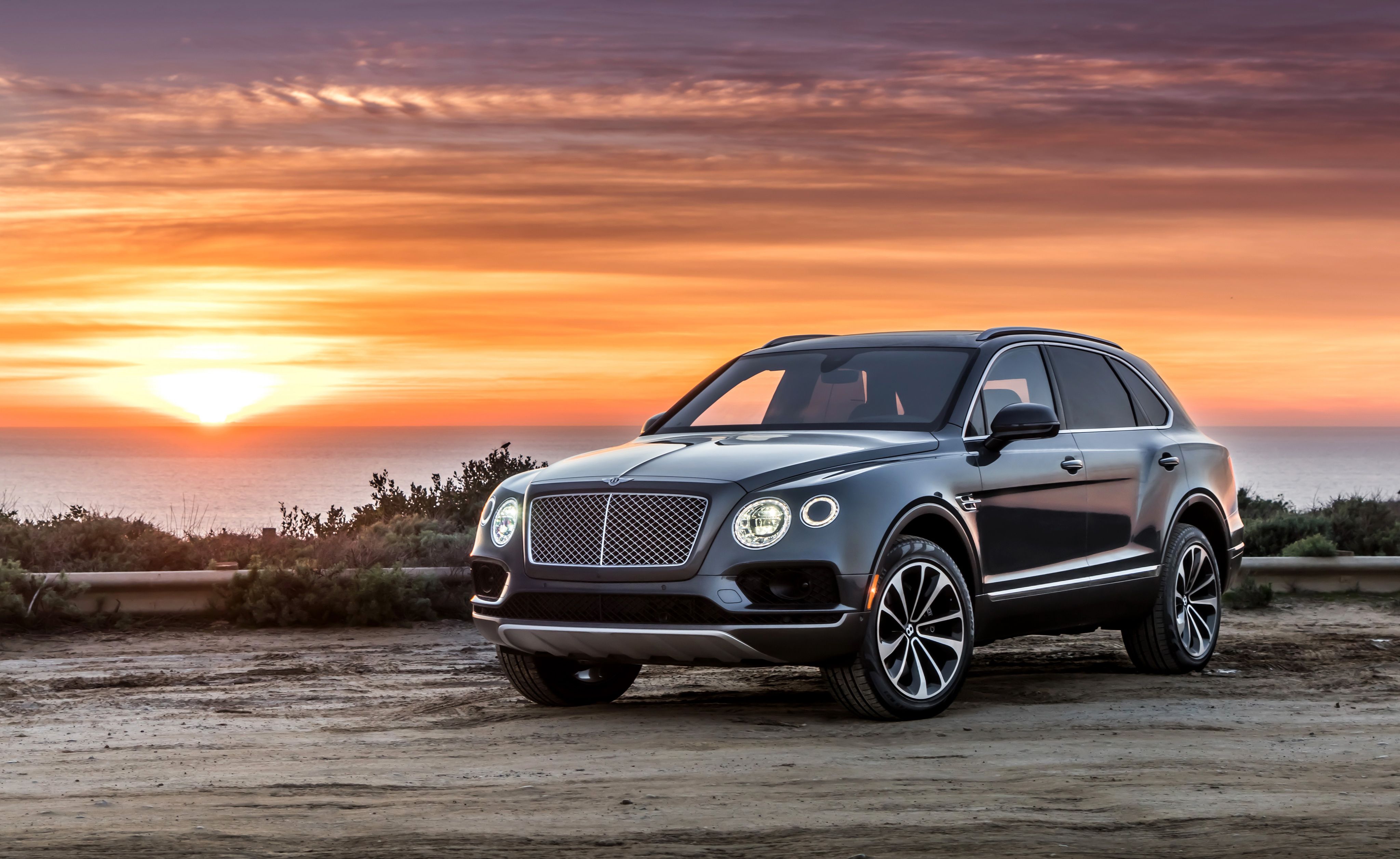Picture Of A Bentley Truck Wallpapers