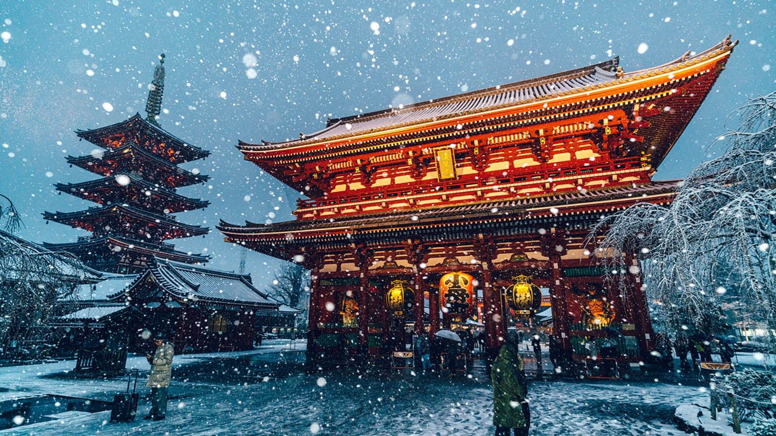 Pictures Of Christmas In Japan Wallpapers