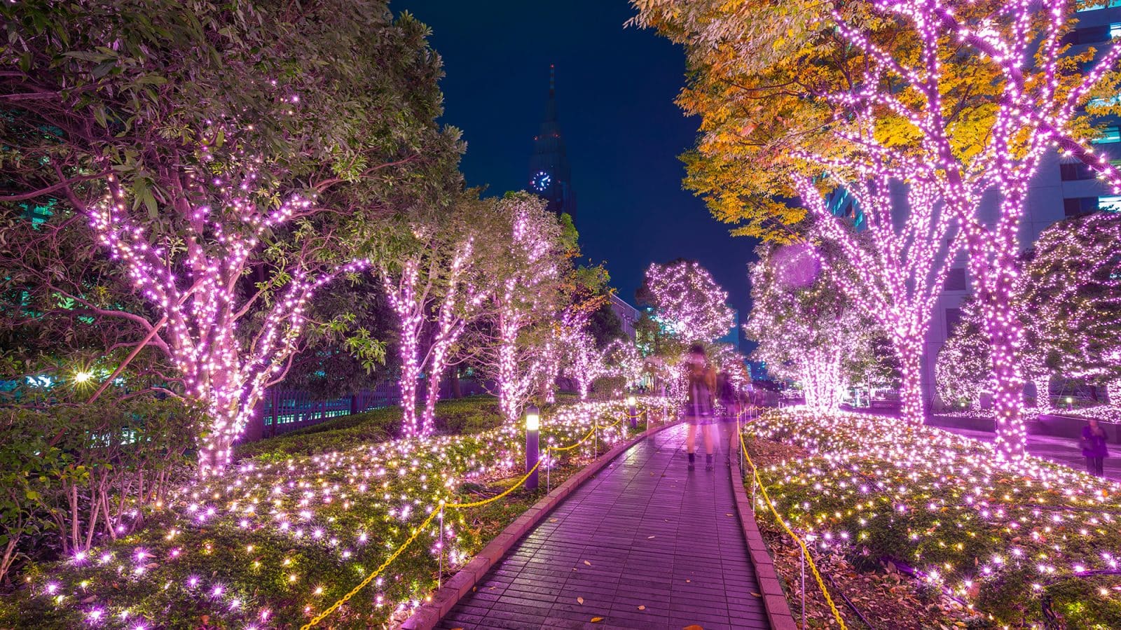 Pictures Of Christmas In Japan Wallpapers