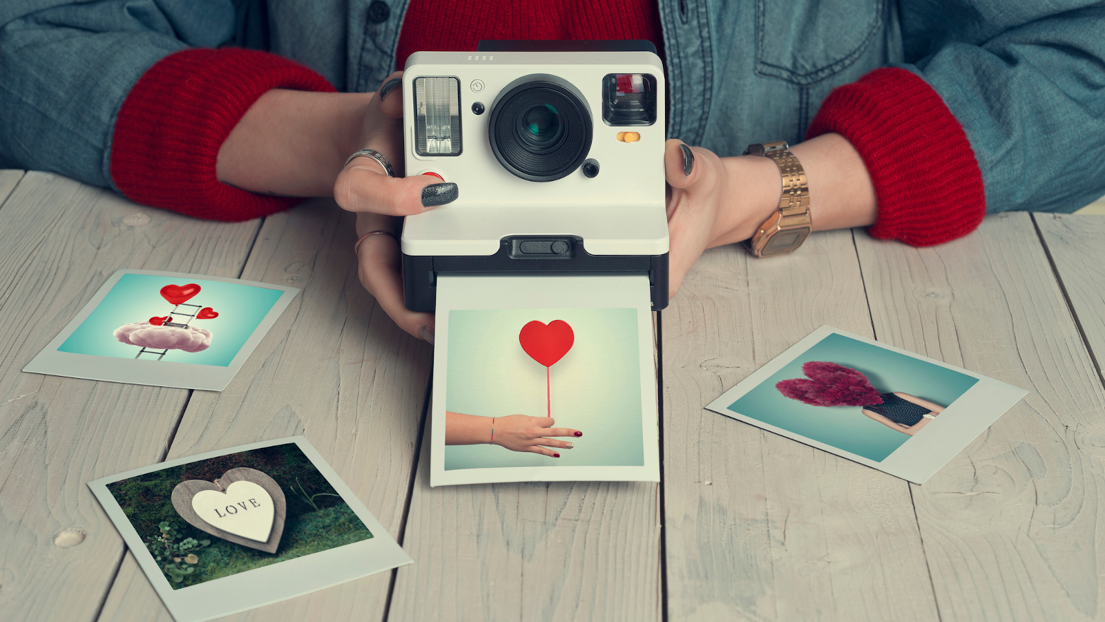 Polaroid Camera Wallpapers