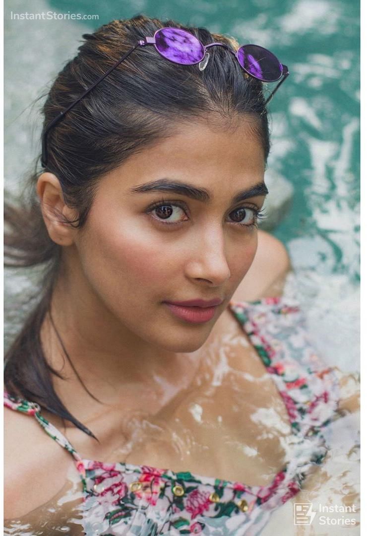 Pooja Hegde Hot Pics Wallpapers