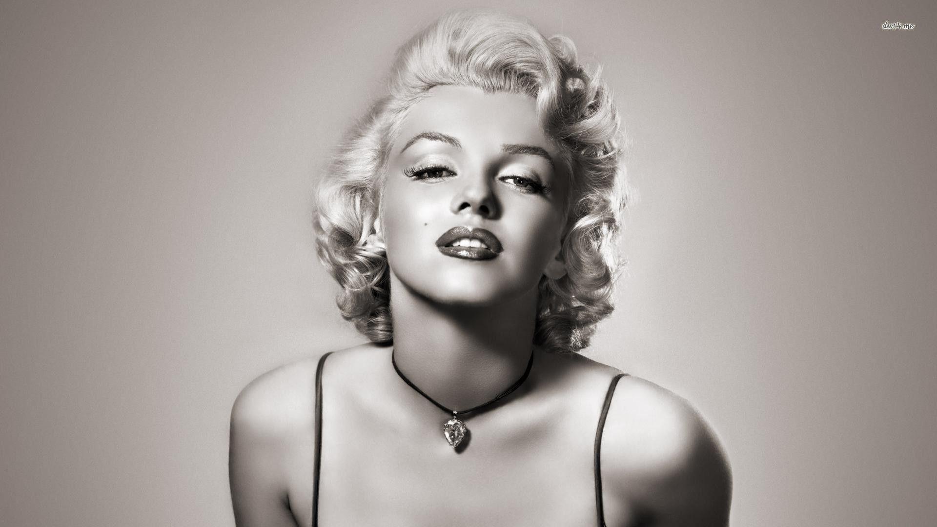 Poster Marilyn Monroe Wallpapers