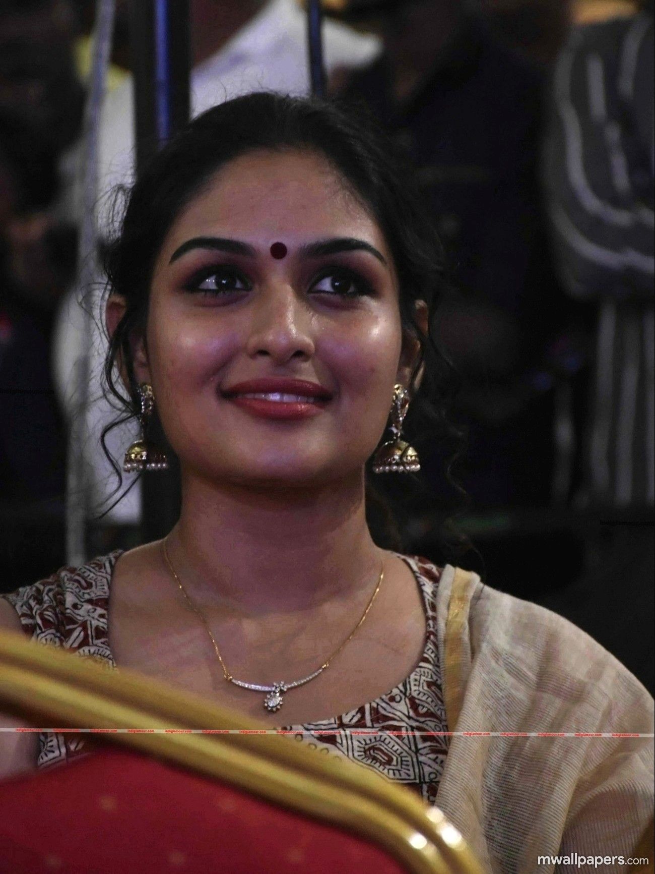 Prayaga Martin Hot Wallpapers