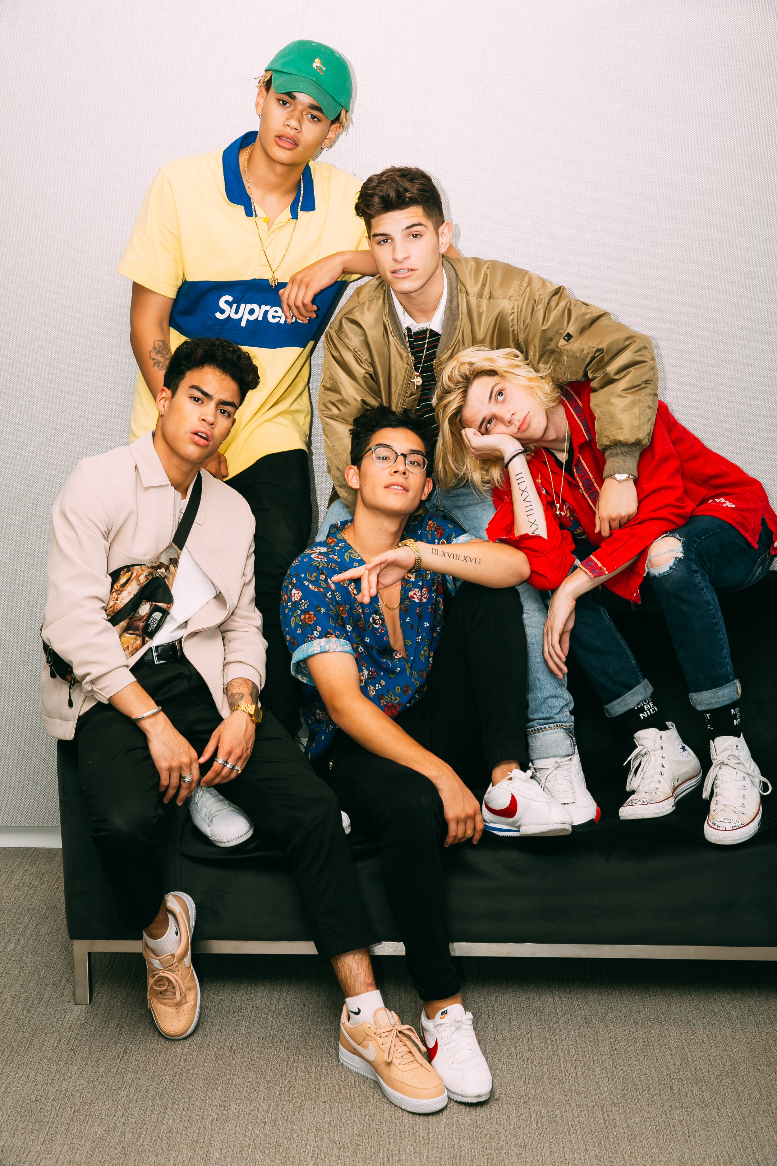 Prettymuch Wallpapers