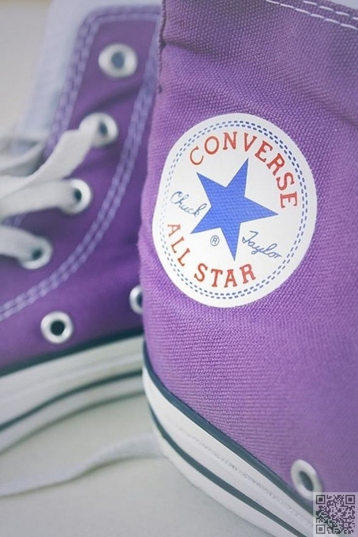 Purple Converse Aesthetic Wallpapers