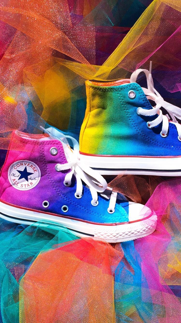 Purple Converse Aesthetic Wallpapers