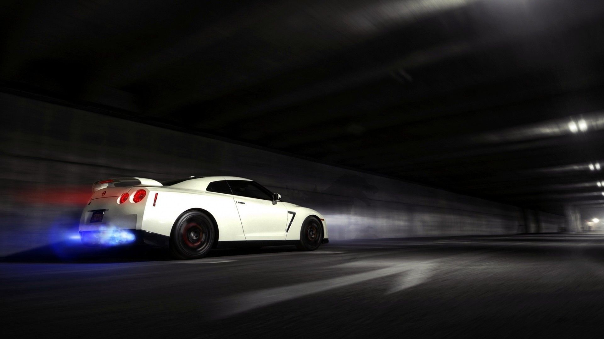 R35 Wallpapers