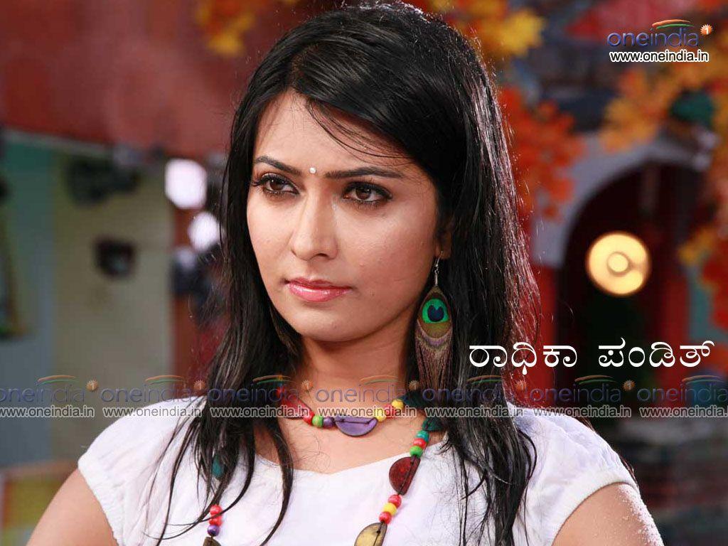 Radhika Pandit Photo Wallpapers