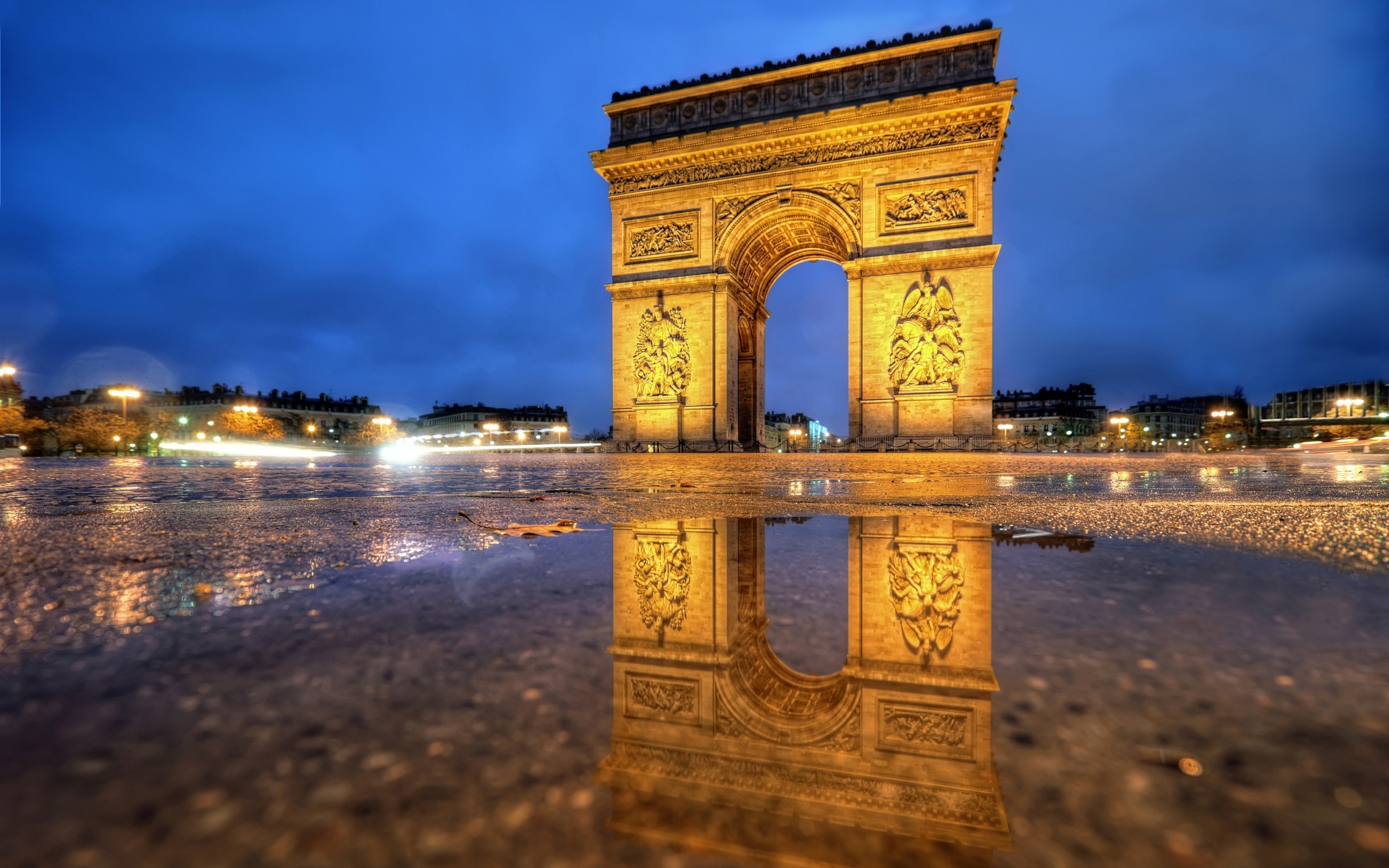 Rainy Paris Live Wallpapers