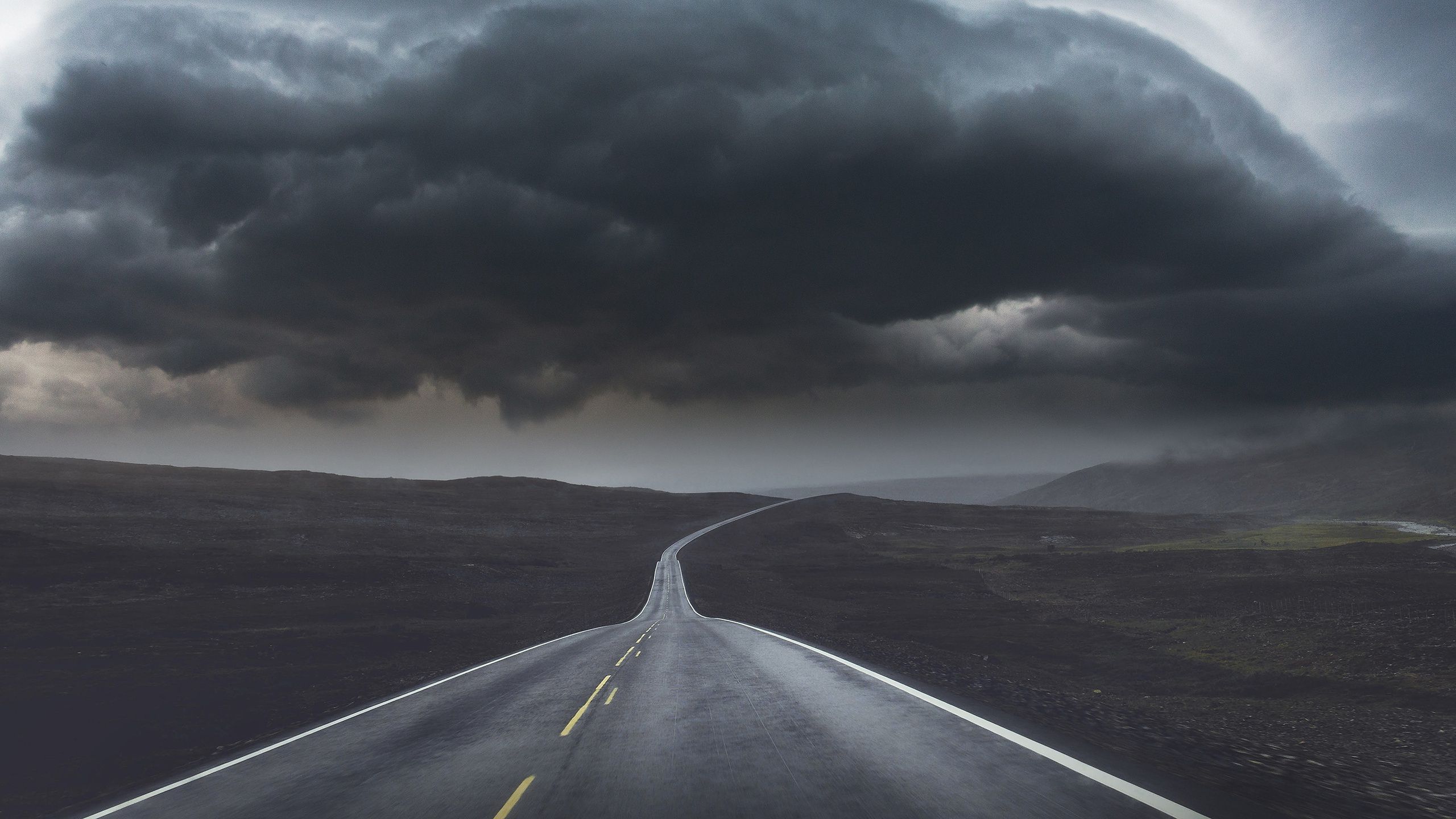 Rainy Road Wallpapers