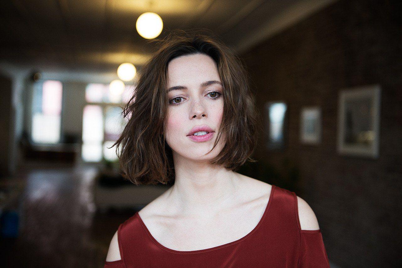 Rebecca Hall Hot Wallpapers