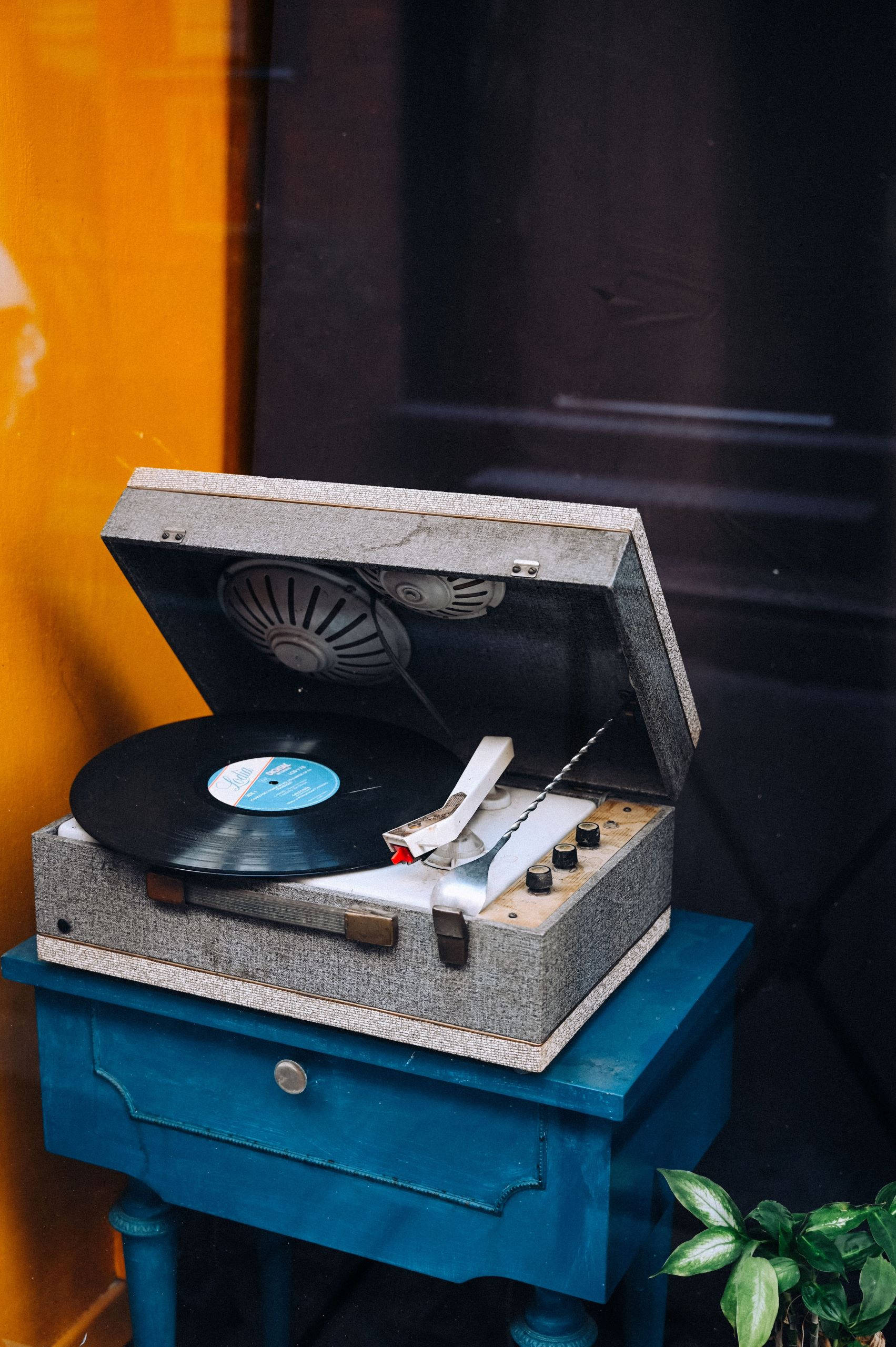 Record Player Wallpapers