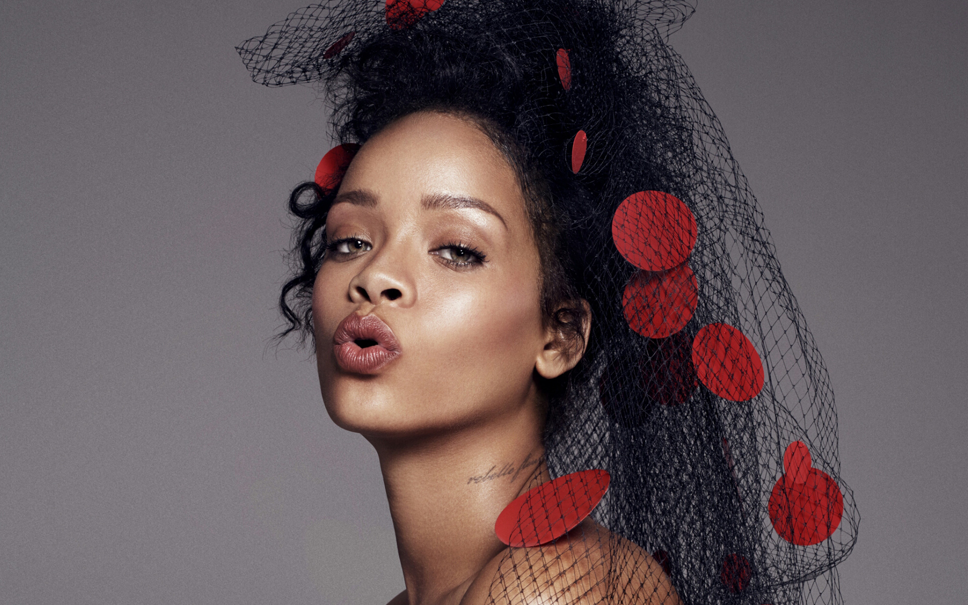 Rihanna Aesthetic Wallpapers