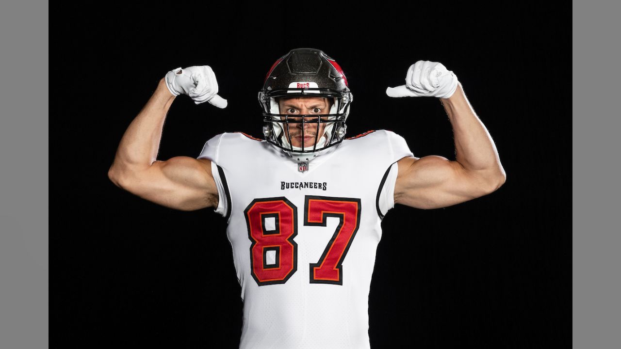 Rob Gronkowski Buccaneers Wallpapers