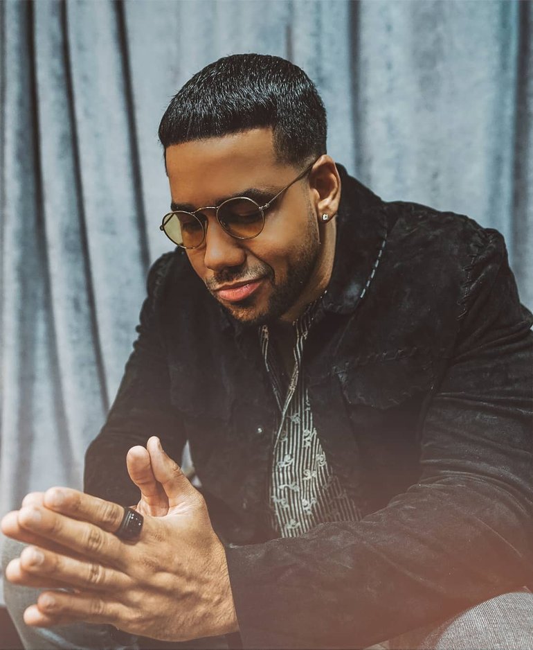 Romeo Santos Wallpapers