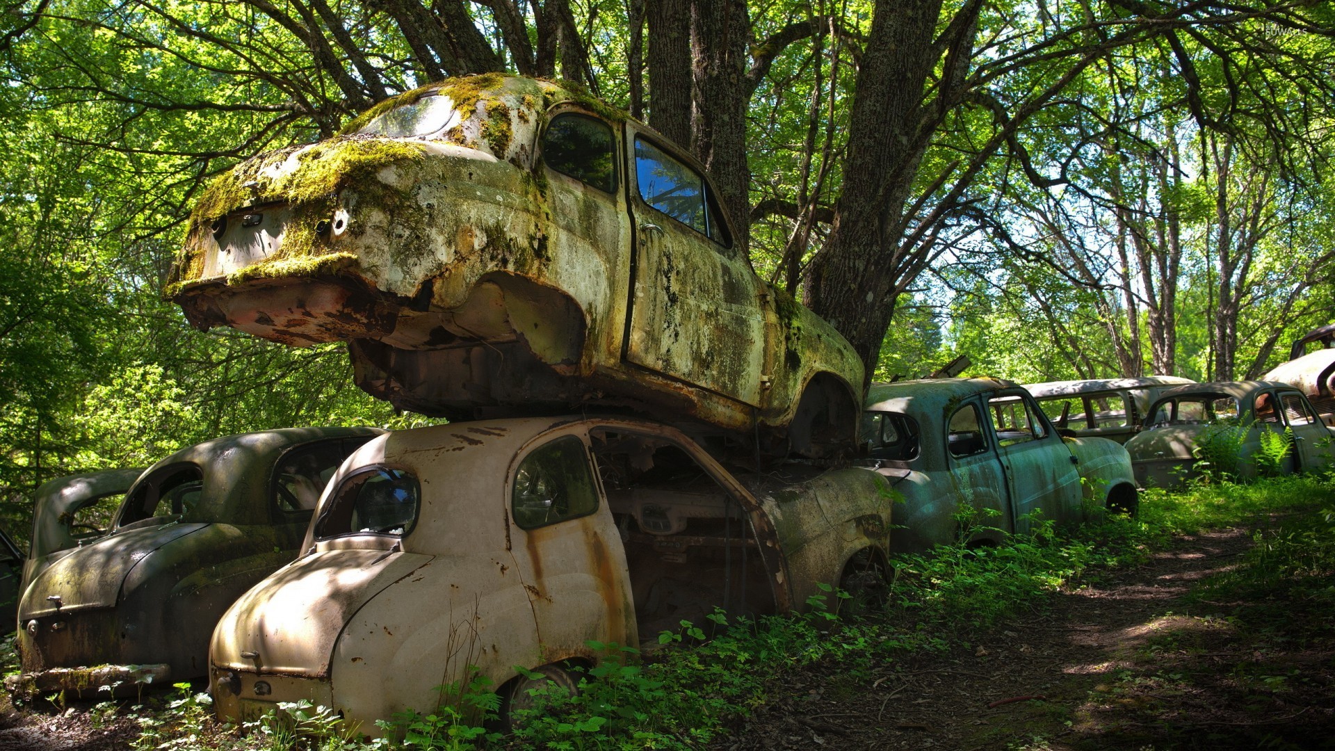 Rusty Old Car Wallpapers