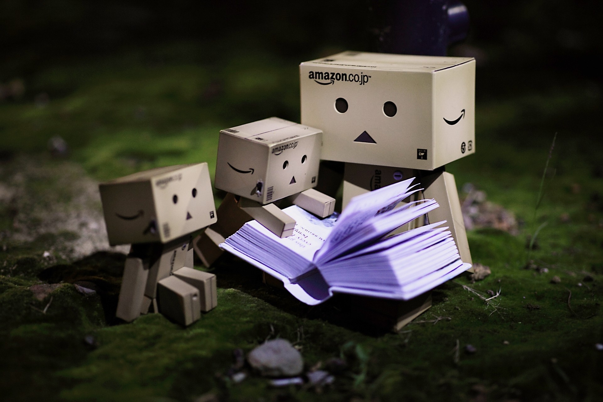 Sad Box Robot Wallpapers